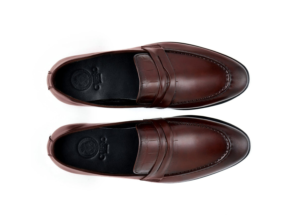 Top view of Noble Line Mehrun brown leather loafers showcasing elegant craftsmanship and polished finish