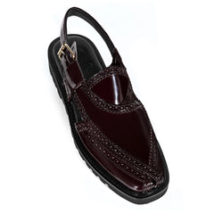 cueros-khyber-06-oxblood-patina-peshawari-chappal-angle