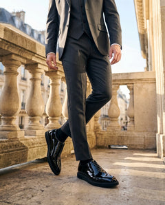 The Vance Cueřo Grand Atelier luxury men’s formal dress shoes worn with suit in lifestyle walking shot