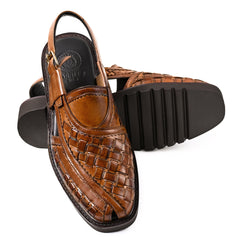 Cueřo’s Khyber 02 tobacco honey peshawari chappal handcrafted leather sandal front angle view