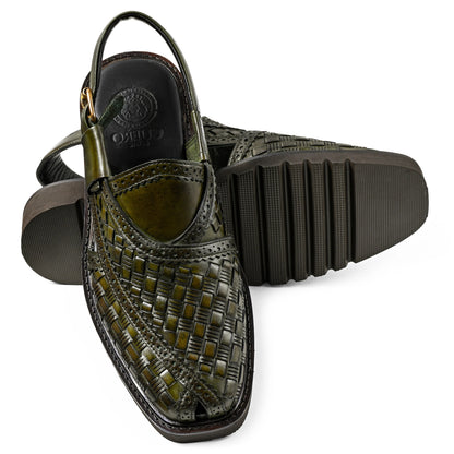 Cueřo’s Khyber 03 olive patina peshawari chappal handcrafted leather sandal angle view