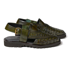 Cueřo’s Khyber 03 olive patina peshawari chappal pair view traditional pakistani footwear
