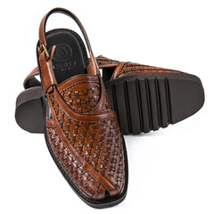 Cueřo’s Khyber 10 cognac basket weave peshawari chappal outsole durable grip sole
