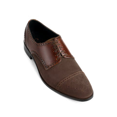 Front angled detail view of Duke’s Plush lace-up oxford shoes highlighting toe design, stitching work, and premium two-tone suede and leather finish